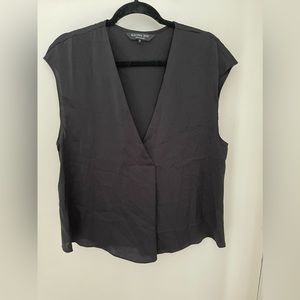 Black light weight blouse